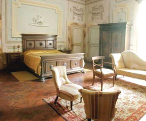 Villa bedroom
