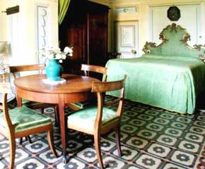 Green bedroom