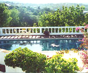 villa pool
